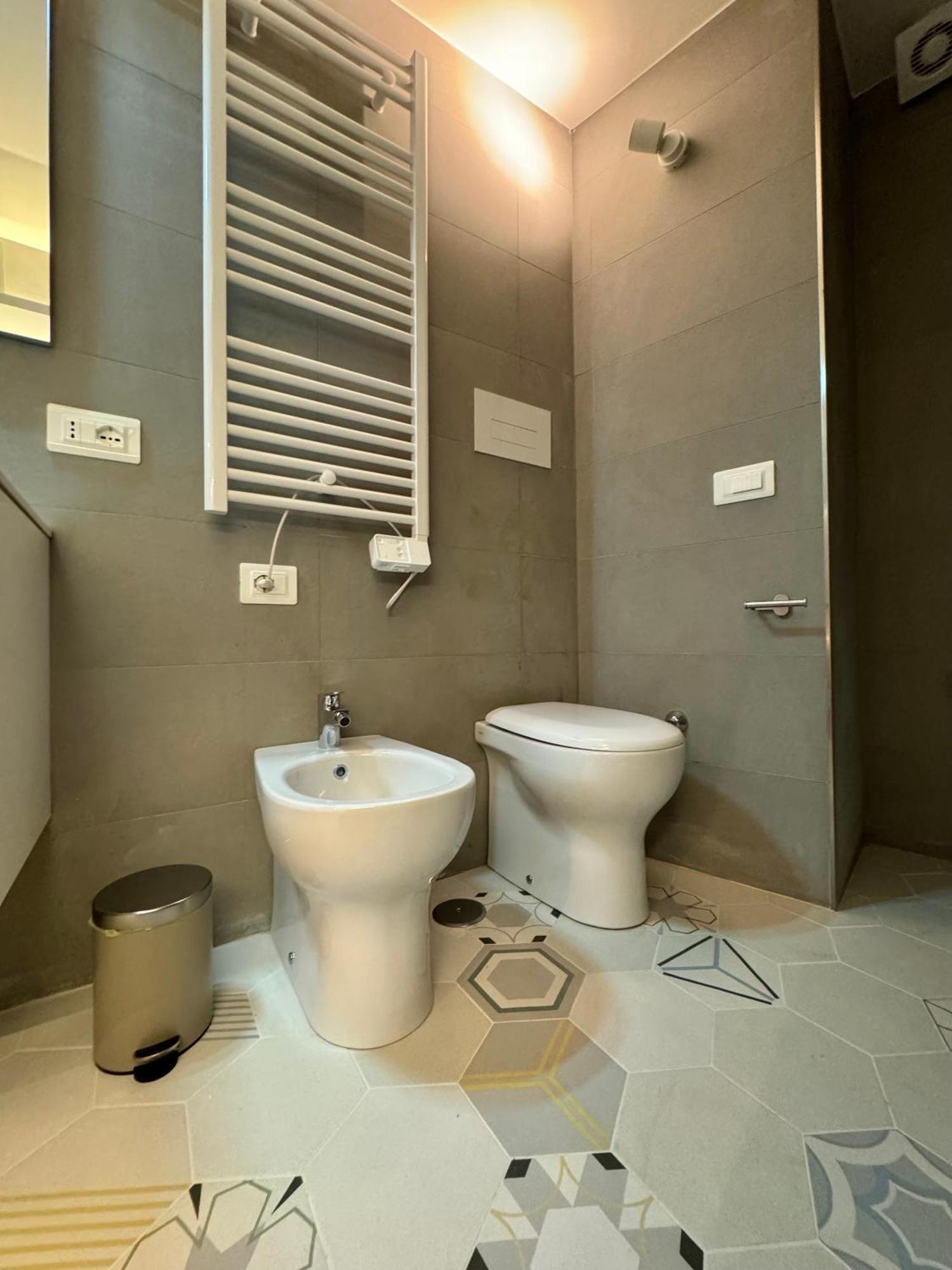 Residenza D'Artista Al Duomo1 Hotel Салерно Екстериор снимка